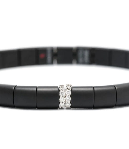 18kt white gold diamond bracelet
